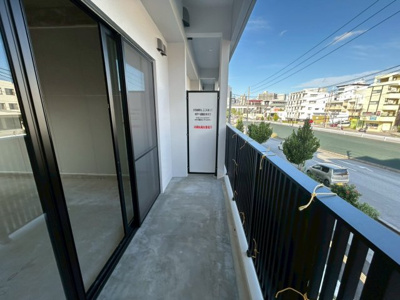 【バルコニー】 | 那覇市大道の賃貸事務所（ＭＰ） | 那覇市大道の賃貸事務所（ＭＰ）★那覇市大道エリア