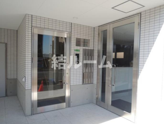 練馬区貫井２丁目の賃貸マンションのエントランス