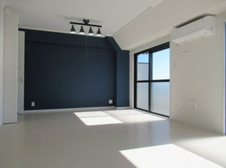 【居間・リビング】 | エルシャルム能見台 | 前回募集時