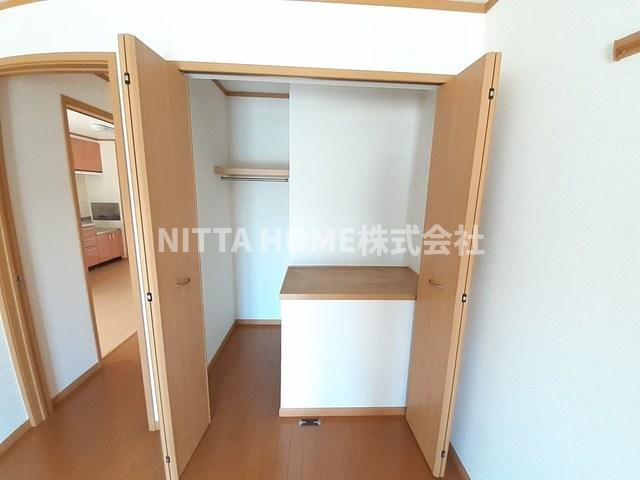フラットワンＡの収納|洋室についている収納です★