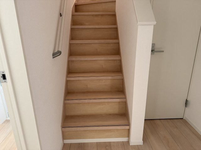 今宿東3丁目　新築戸建　6棟のその他|階段