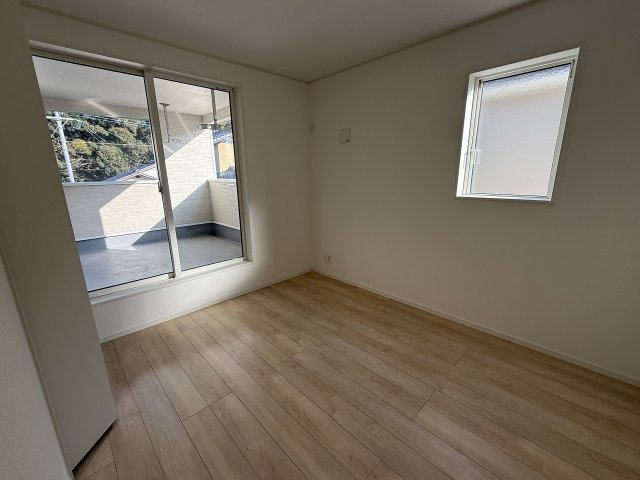今宿東3丁目　新築戸建　6棟の洋室|洋室5.7帖