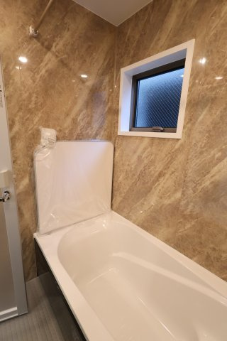 南区大谷場２丁目3-7新築一戸建てライフバディ サンセリテの浴室|撮影日 2025年10月23日 13:25 晴れ