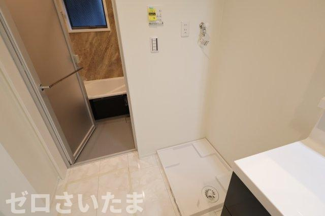 南区大谷場２丁目3-7新築一戸建てライフバディ サンセリテのランドリースペース|撮影日 2025年10月23日 13:25 晴れ