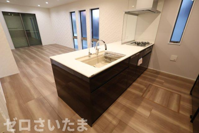 南区大谷場２丁目3-7新築一戸建てライフバディ サンセリテのキッチン|撮影日 2025年10月23日 13:25 晴れ