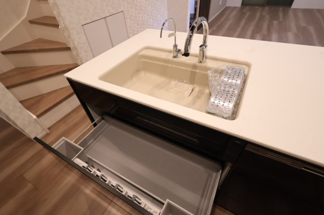 南区大谷場２丁目3-7新築一戸建てライフバディ サンセリテのキッチン|撮影日 2025年10月23日 13:25 晴れ