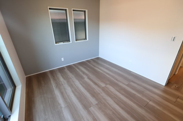 南区大谷場２丁目3-7(1号棟)新築一戸建てライフバディ サンセリテの洋室|撮影日 2025年10月23日 13:25 晴れ