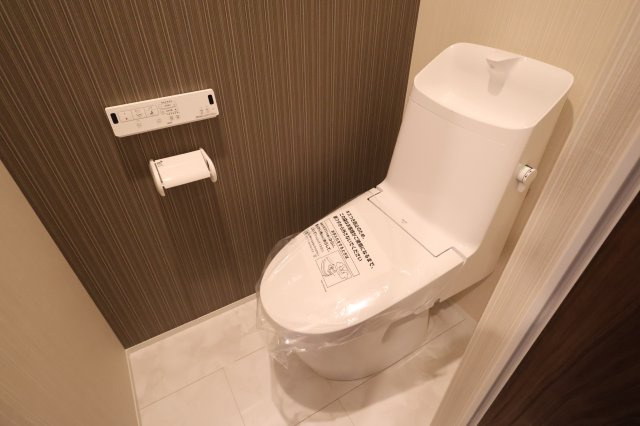 南区大谷場２丁目3-7(1号棟)新築一戸建てライフバディ サンセリテのトイレ|撮影日 2025年10月23日 13:25 晴れ