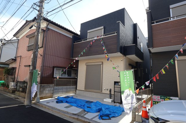 南区大谷場２丁目3-7新築一戸建てライフバディ サンセリテの外観|撮影日 2025年10月23日 13:25 晴れ