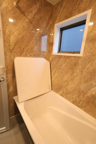 南区大谷場２丁目3-7新築一戸建てライフバディ サンセリテの浴室|撮影日 2025年10月23日 13:20 晴れ