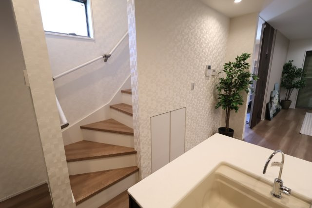 【内装】 | 南区大谷場２丁目3-7(2号棟)新築一戸建てライフバディ サンセリテ | 撮影日 2025年10月23日 13:20 晴れ