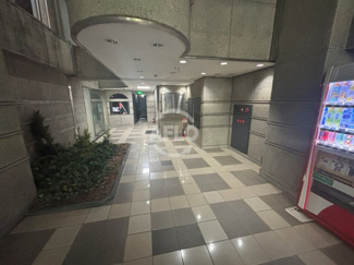 【ロビー】 | 本町橋ビル | 本町橋ビル　ロビー