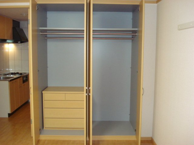 【収納】 | ＯＰＵＳ　ＯＮＥ | クローゼット