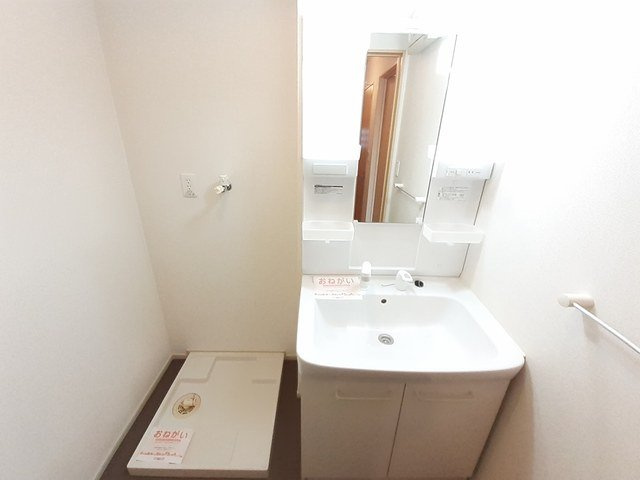 ヴィルメゾンＤの洗面所