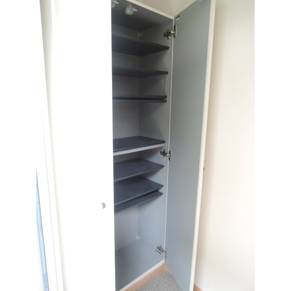 プレミアムヒルズの玄関