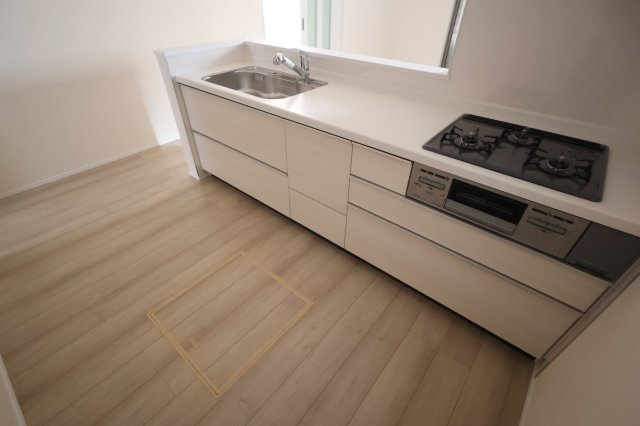 《仲介手数料無料》西区三橋６丁目1649新築一戸建てハートフルタウンのキッチン|撮影日 2025年11月18日 14:30 晴れ