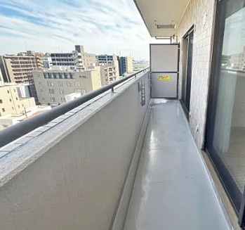 【バルコニー】 | マリーヌ吉野町 | 同一仕様