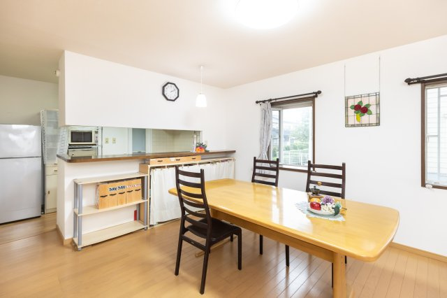 【居間・リビング】 | 小牧市光ケ丘2丁目64-8