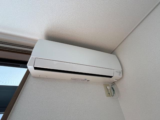 モアイーストⅤの設備|エアコン