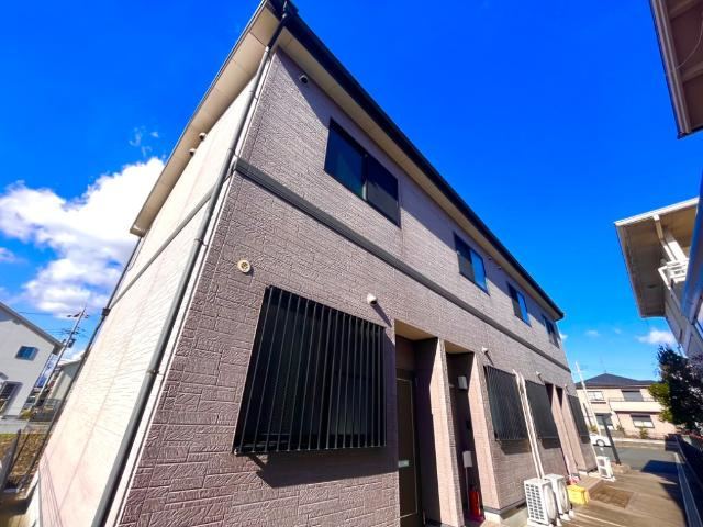 プリムローズＡのエントランス|外観写真（昼）