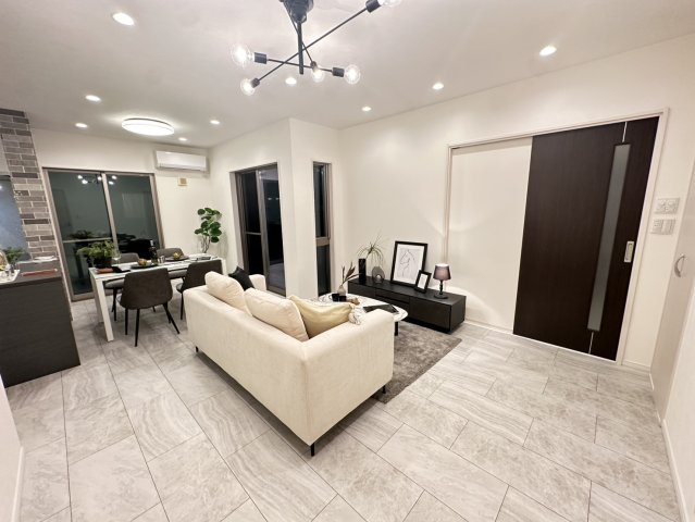 【居間・リビング】 | 一宮市奥町字大切前36番3