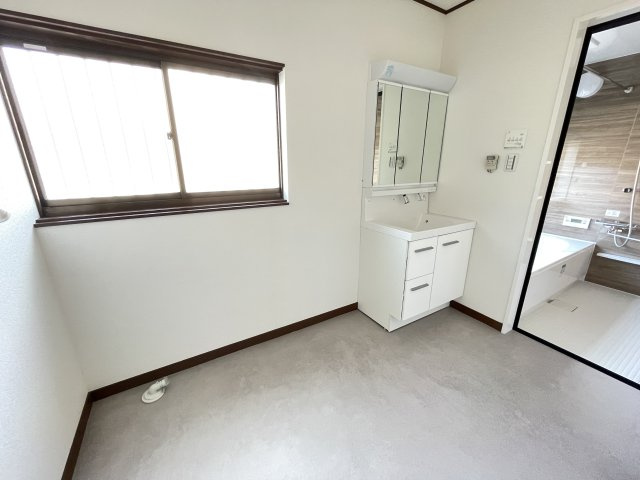 高崎市新町　中古1399の独立洗面台