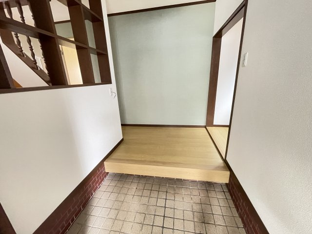 高崎市新町　中古1399の玄関