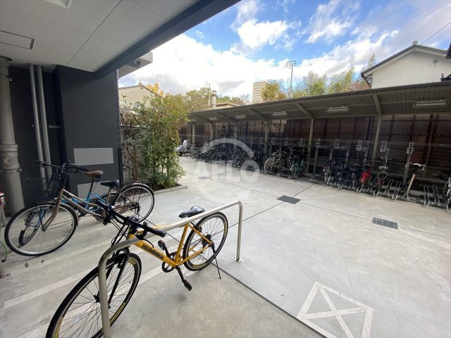 ララプレイス四天王寺前夕陽ヶ丘プルミエのその他共用部分|ララプレイス四天王寺前夕陽ヶ丘プルミエ　駐輪場