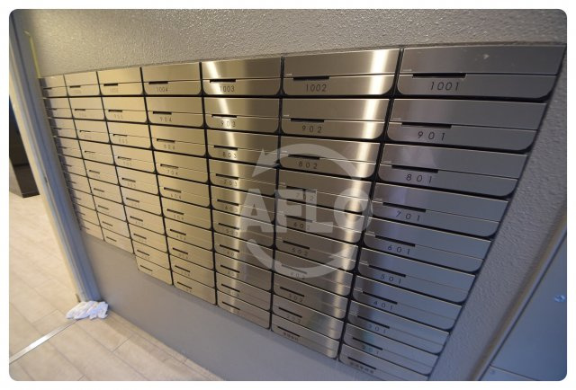 ララプレイス四天王寺前夕陽ヶ丘プルミエのその他共用部分|ララプレイス四天王寺前夕陽ヶ丘プルミエ　メールボックス