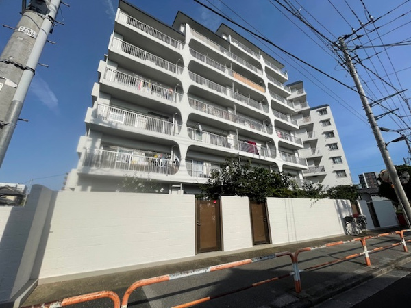 日商岩井竹の塚マンションの画像