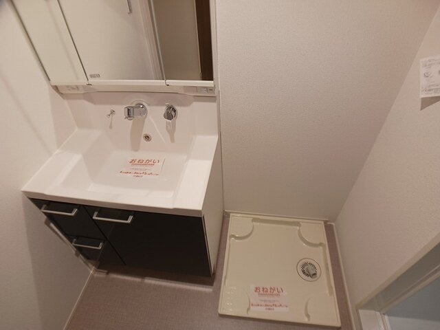 リエ－ト　佐太の洗面所|忙しい朝には欠かせない洗面所です