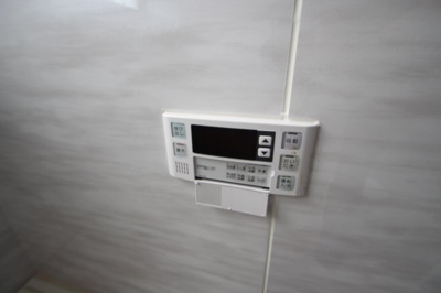 【浴室】 | 福岡貸家 | リモコン