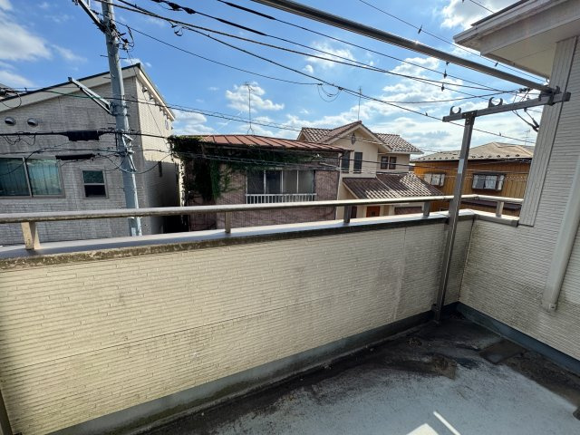 野田市上花輪　中古戸建　平成4年築のバルコニー