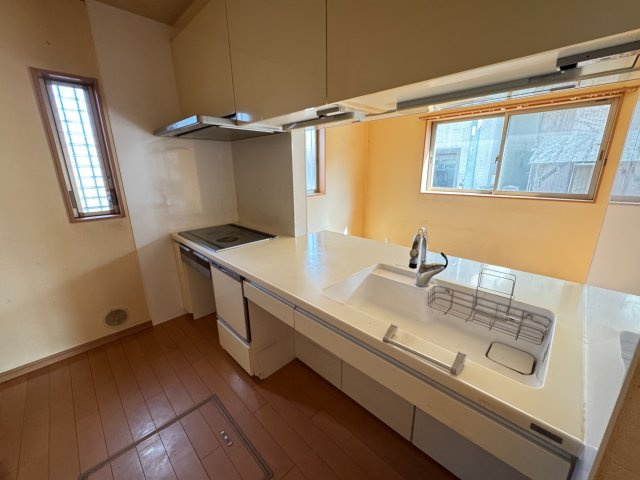 野田市上花輪　中古戸建　平成4年築のキッチン