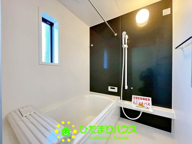 宮代町百間第８　新築一戸建て　03　クレイドルガーデンの浴室