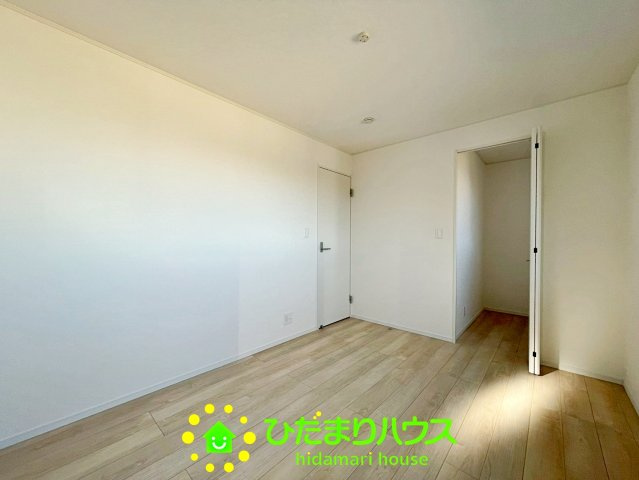 宮代町百間第８　新築一戸建て　03　クレイドルガーデンの収納