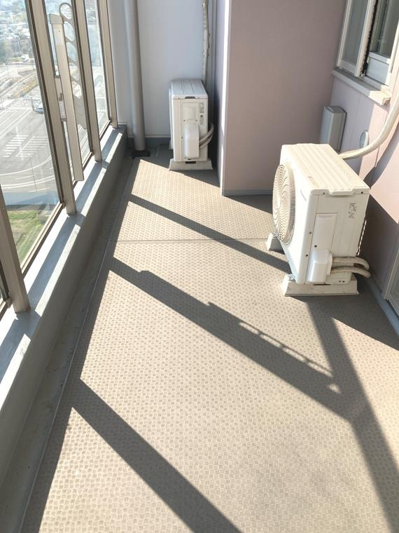 川崎ゲートタワーのバルコニー|外からの目が気にならないバルコニーで洗濯物が干せます