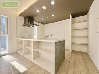 【キッチン】 | 小学校６分　オール電化　太陽光発電　宅配ボックス　2号棟　東初富