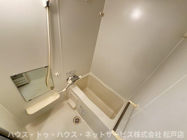 第17シントウキョウビルの浴室