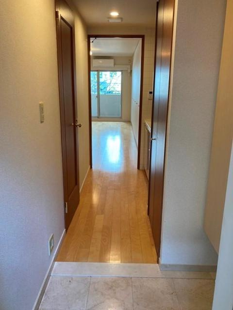 パークアクシス四谷ステージの玄関|※写真は同タイプ住戸です。