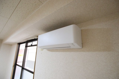 【設備】 | サンヒルズ光明池 | エアコン