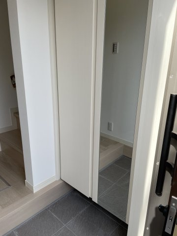 グレースシティ南柏の玄関|※類似のお部屋の写真です。