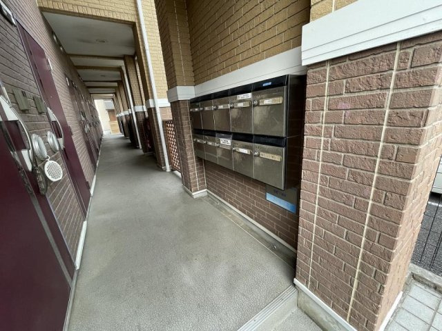 レジデンス武蔵浦和Ⅱのロビー