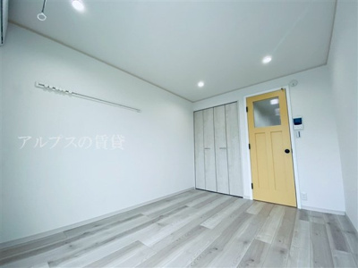 【寝室】 | ハーミットクラブハウス横浜桜木町南