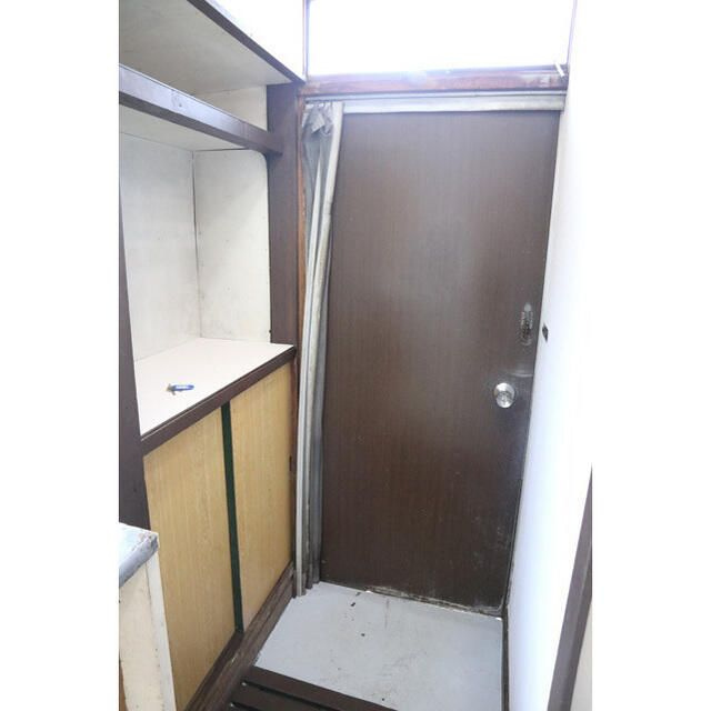 横浜市西区久保町住宅（０００５３１９）の玄関