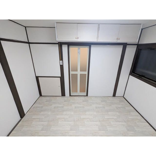 横浜市西区久保町住宅（０００５３１９）の居間・リビング