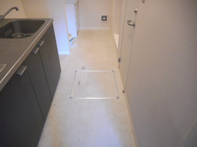 White　Base 　ホワイトベースの内装