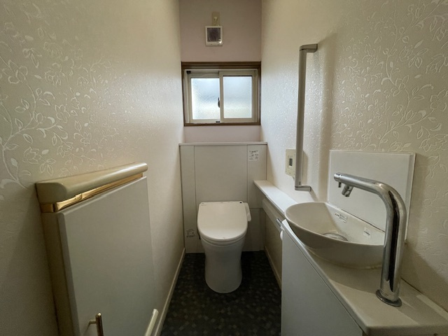 【トイレ】の画像