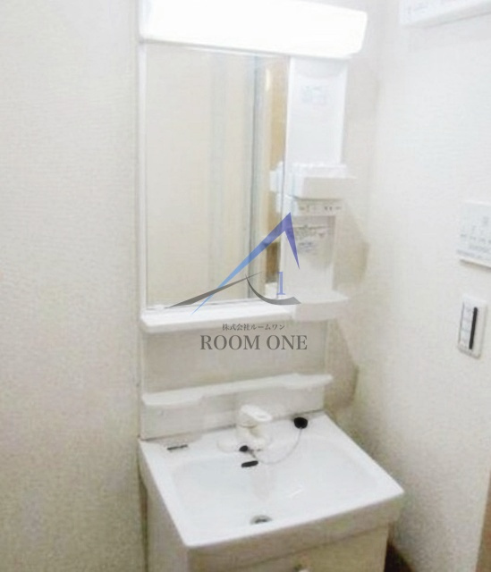 ヒルサイドテラス港南台の洗面所|洗面台です。