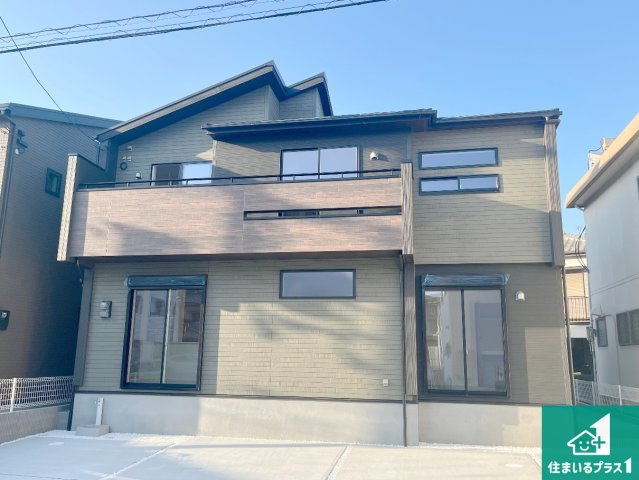 姫路市北平野南の町　新築一戸建ての外観|安心の10年保証！外観を美しく保ち、雨水で汚れを落とします！気になることがありましたら、お気軽にお問い合わせください！